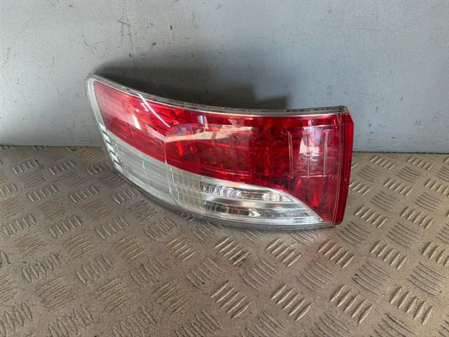 L Tail Light