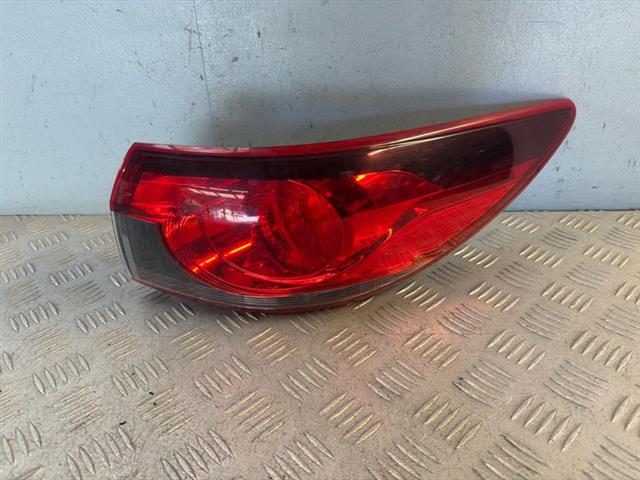 R Tail Light (led)