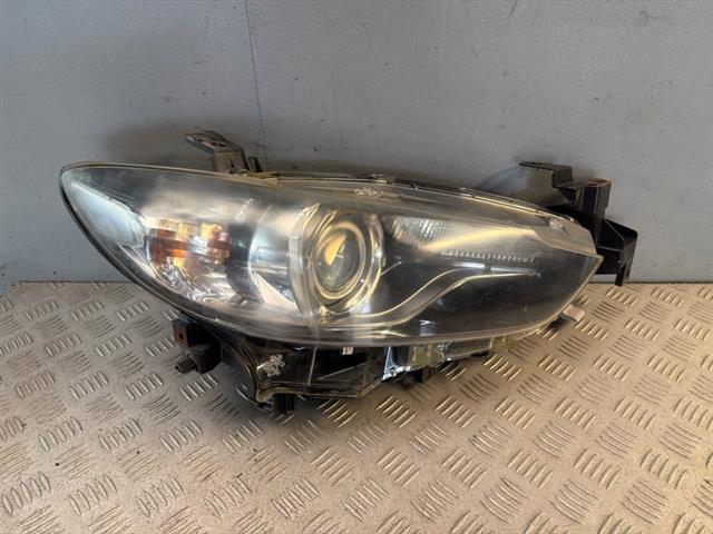 R Headlight (hid)