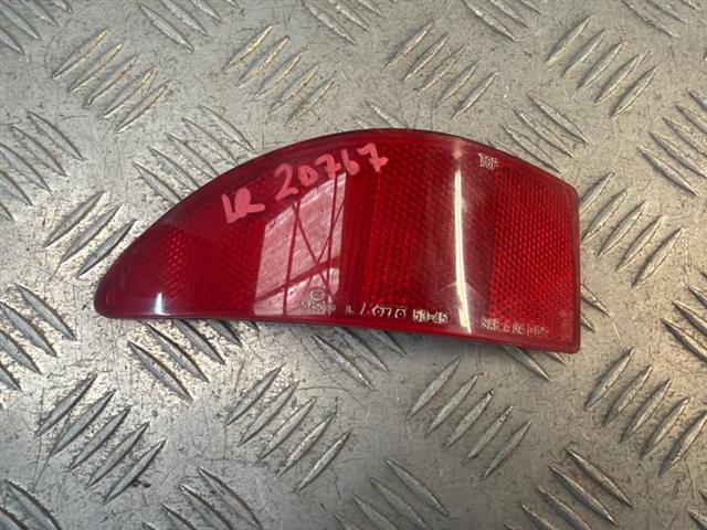 Lr Bumper Reflector