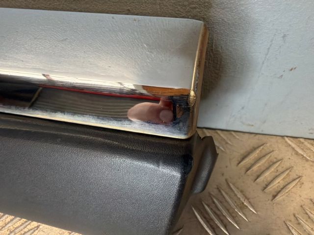Rr Lower Door Moulding