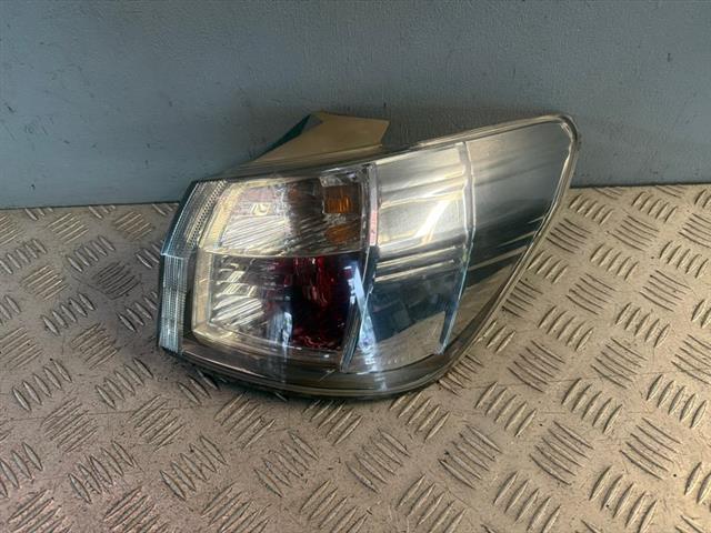 R Tail Light