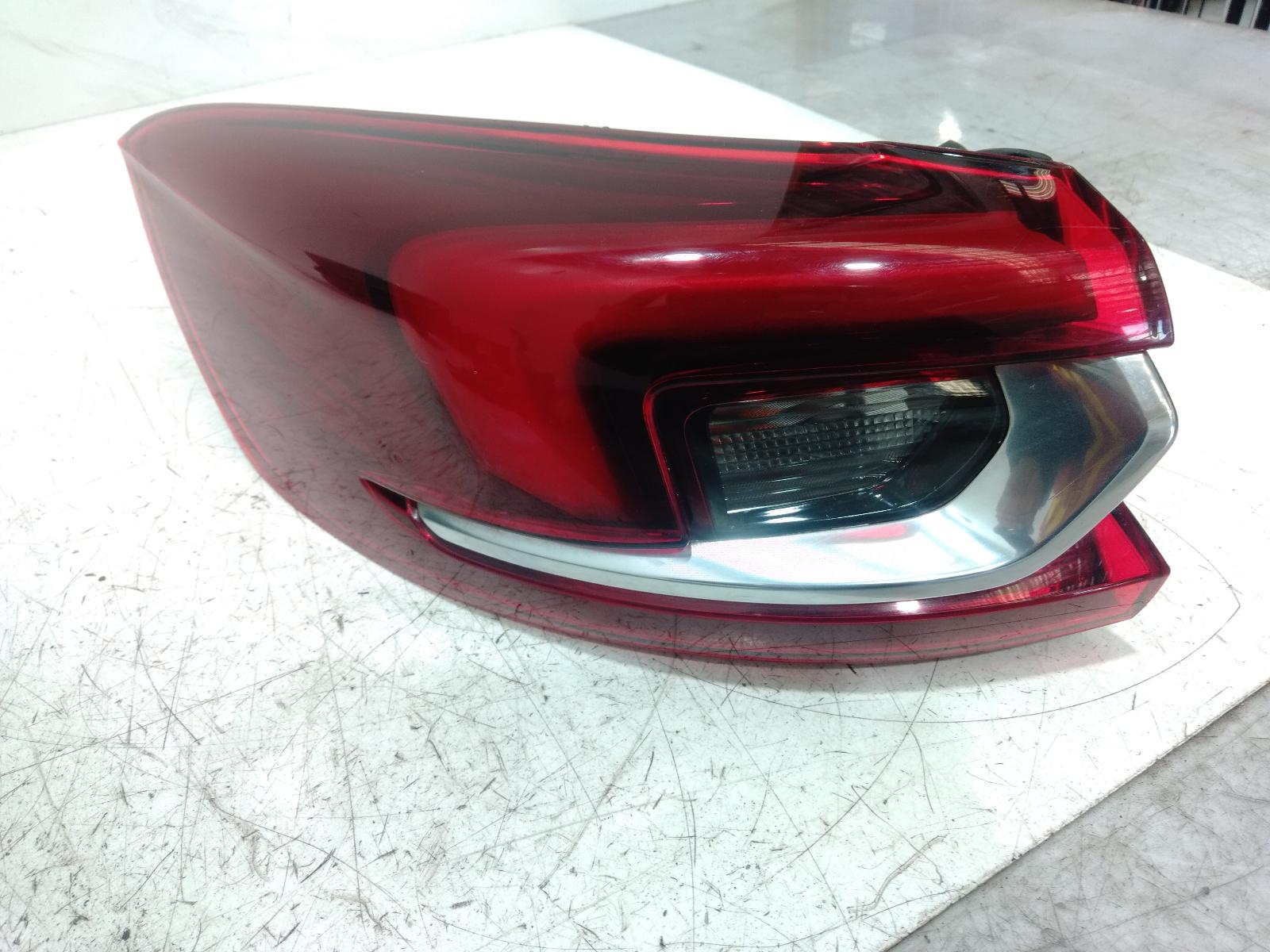 Left_Taillight