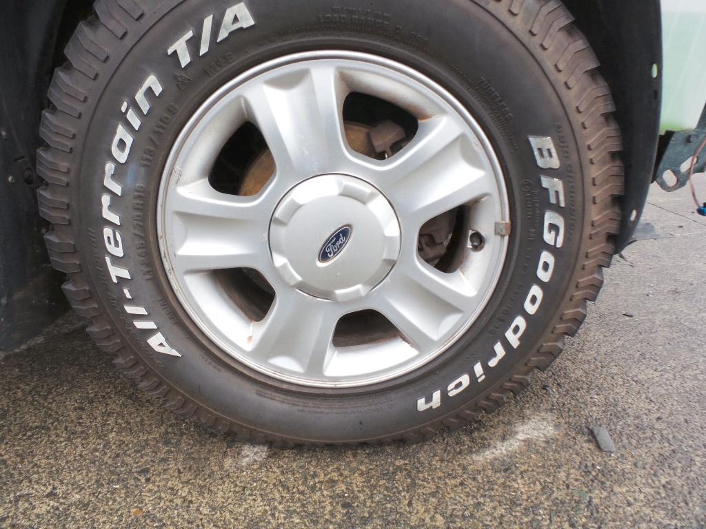 Ford Escape - EP 2001-2003