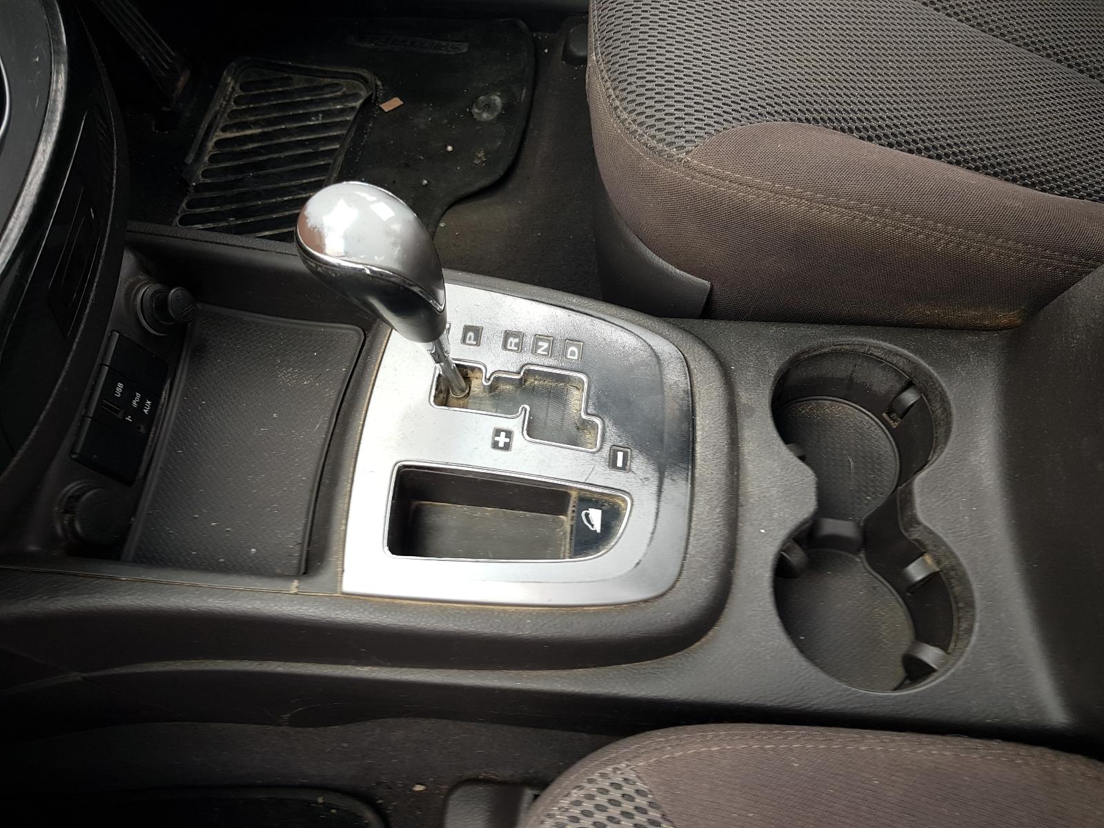 Hyundai Santa Fe - 2006-2012