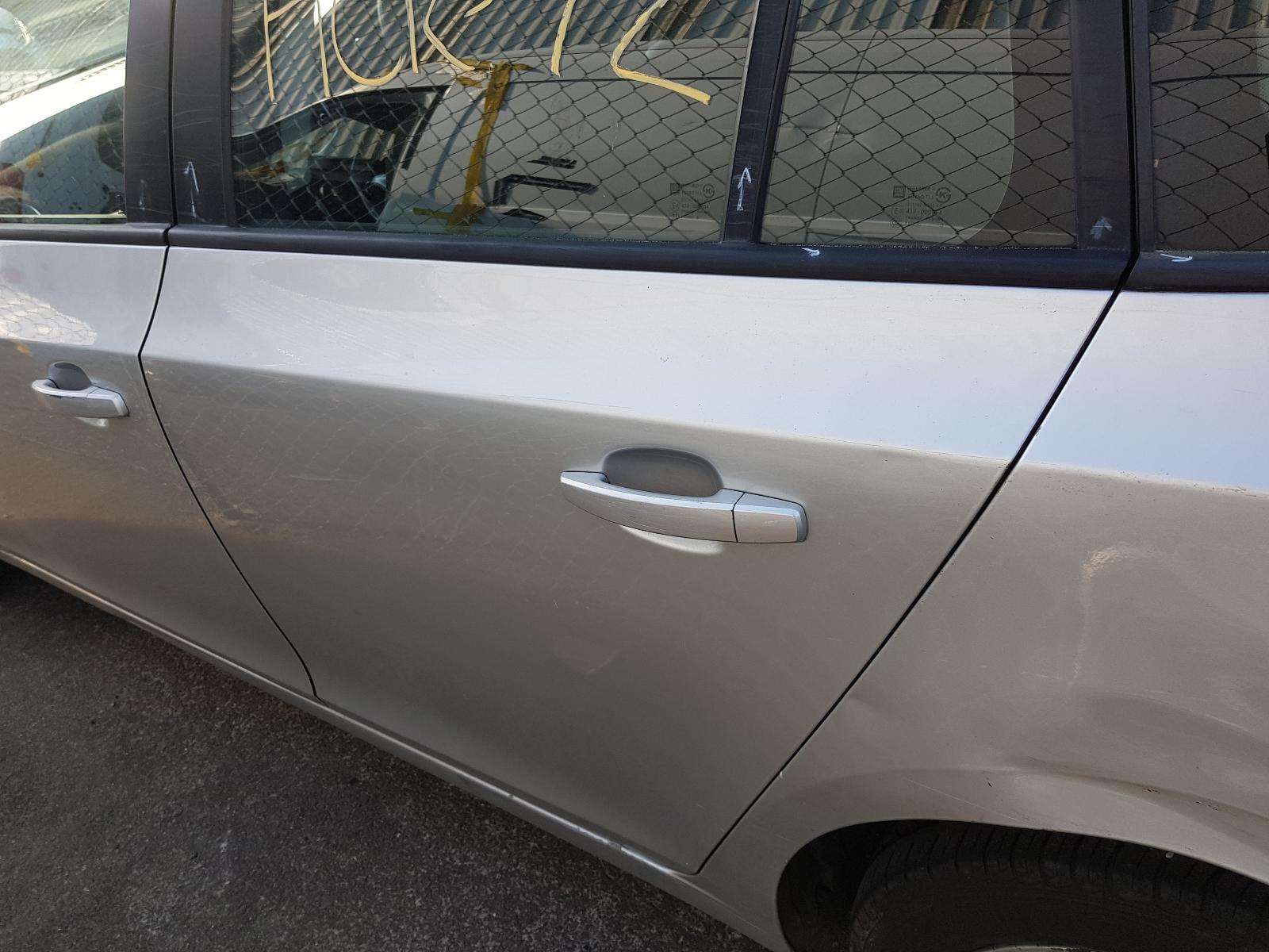 Holden Cruze - 2009-Present