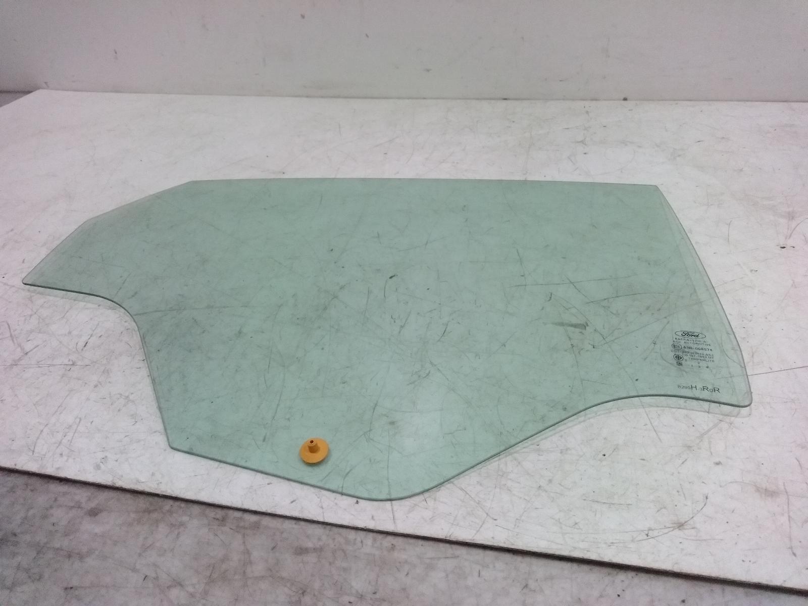 Right_Rear_Door_Window