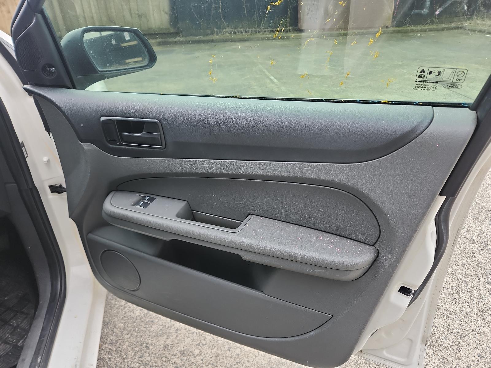 Ford Focus - LS 2005-2007