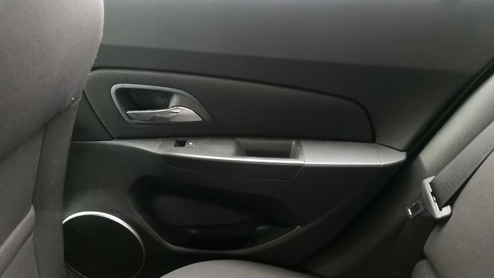 Holden Cruze - 2009-Present