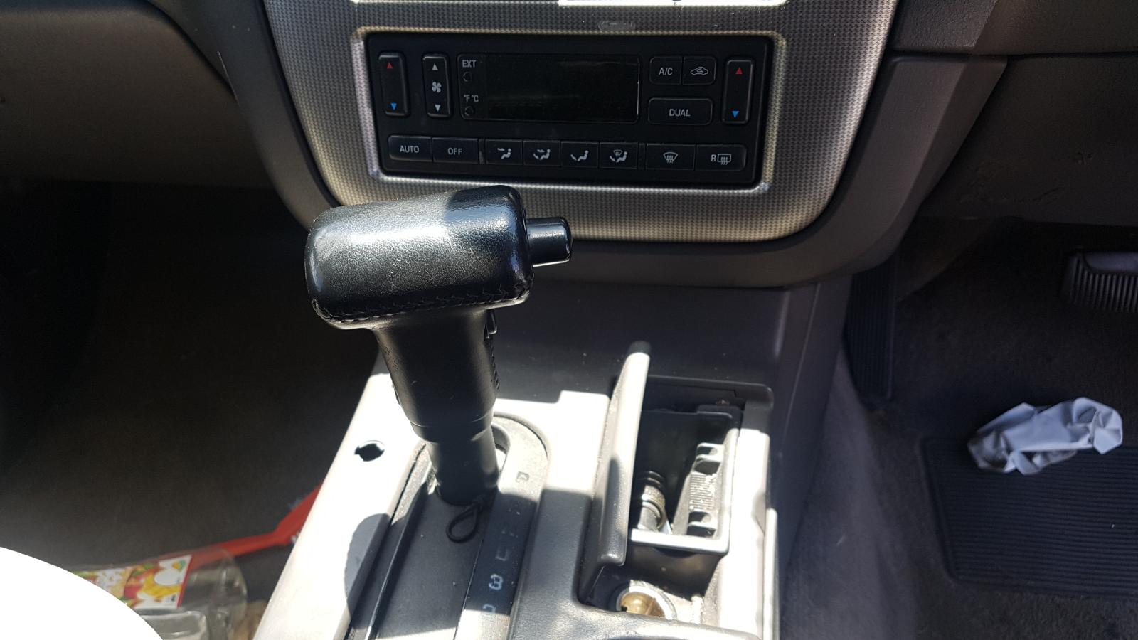 Ford Explorer - UT 2001-2005