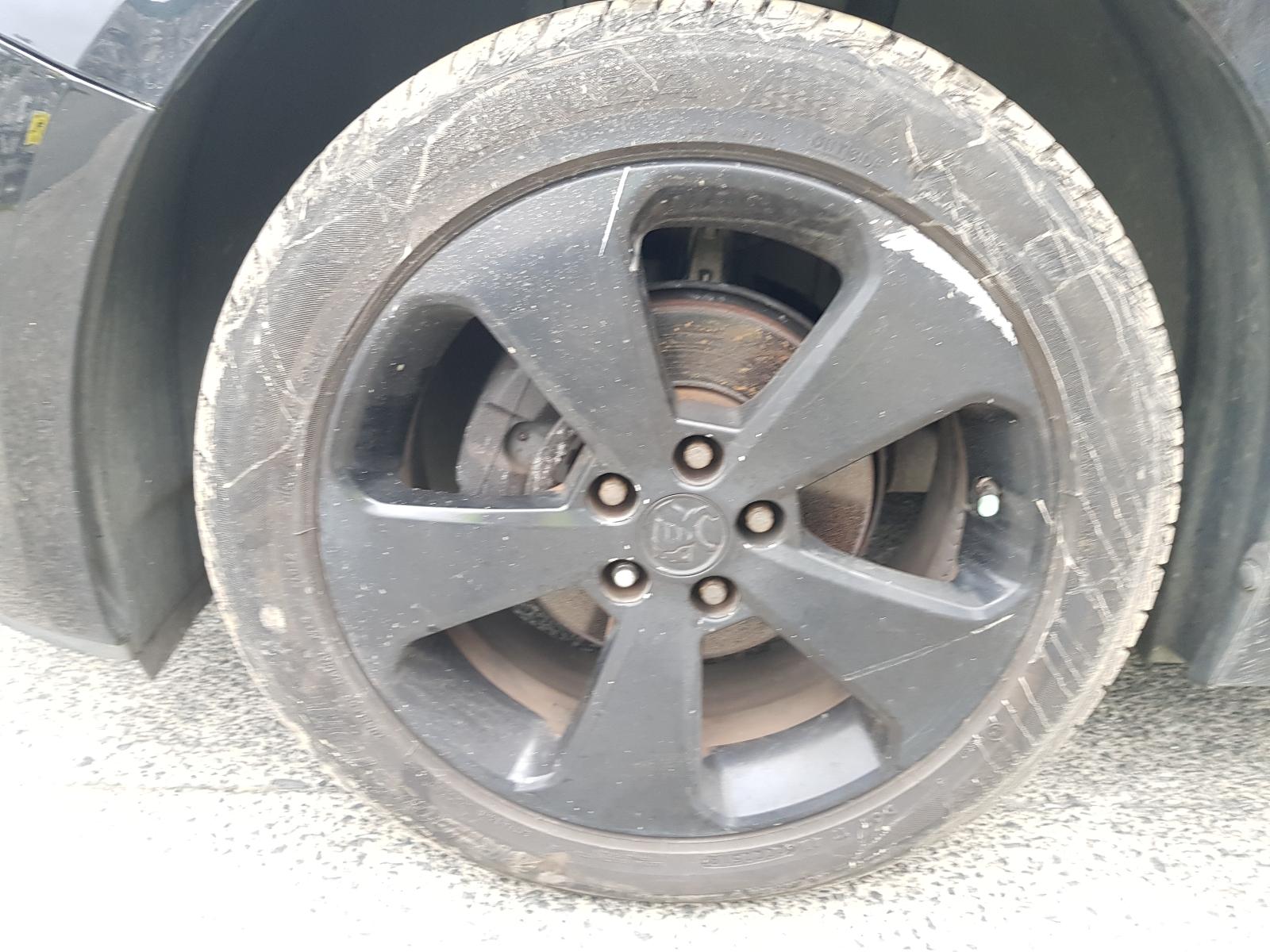 Holden Cruze - 2009-Present