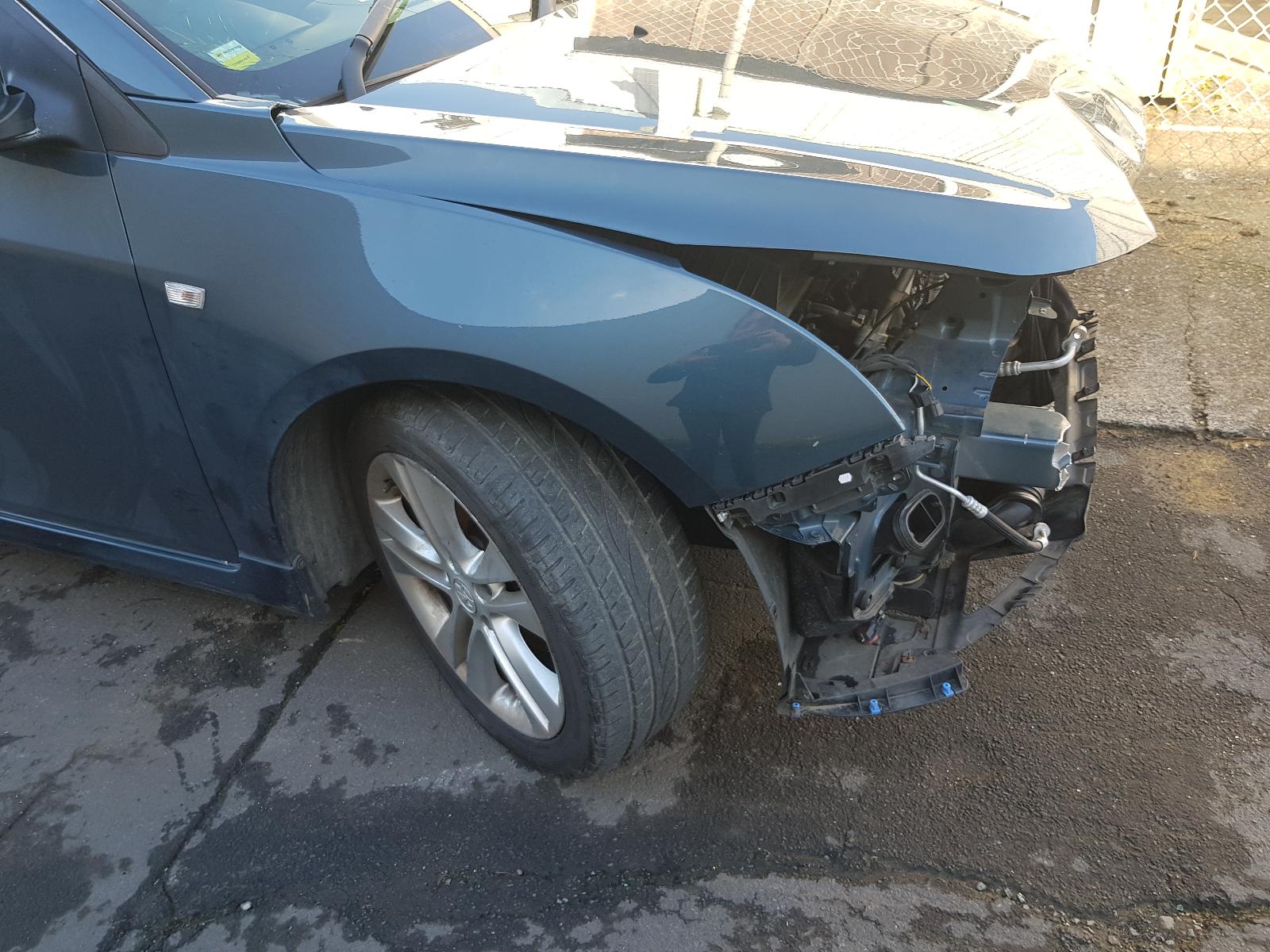 Holden Cruze - 2009-Present