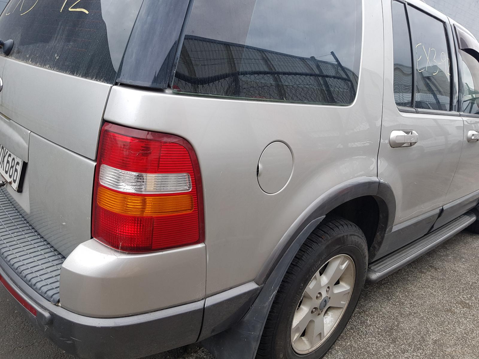 Ford Explorer - UT 2001-2005