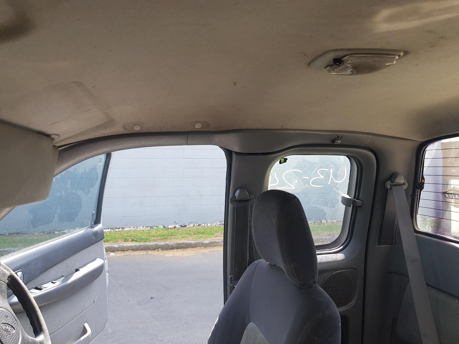 Ford Courier - 03-05