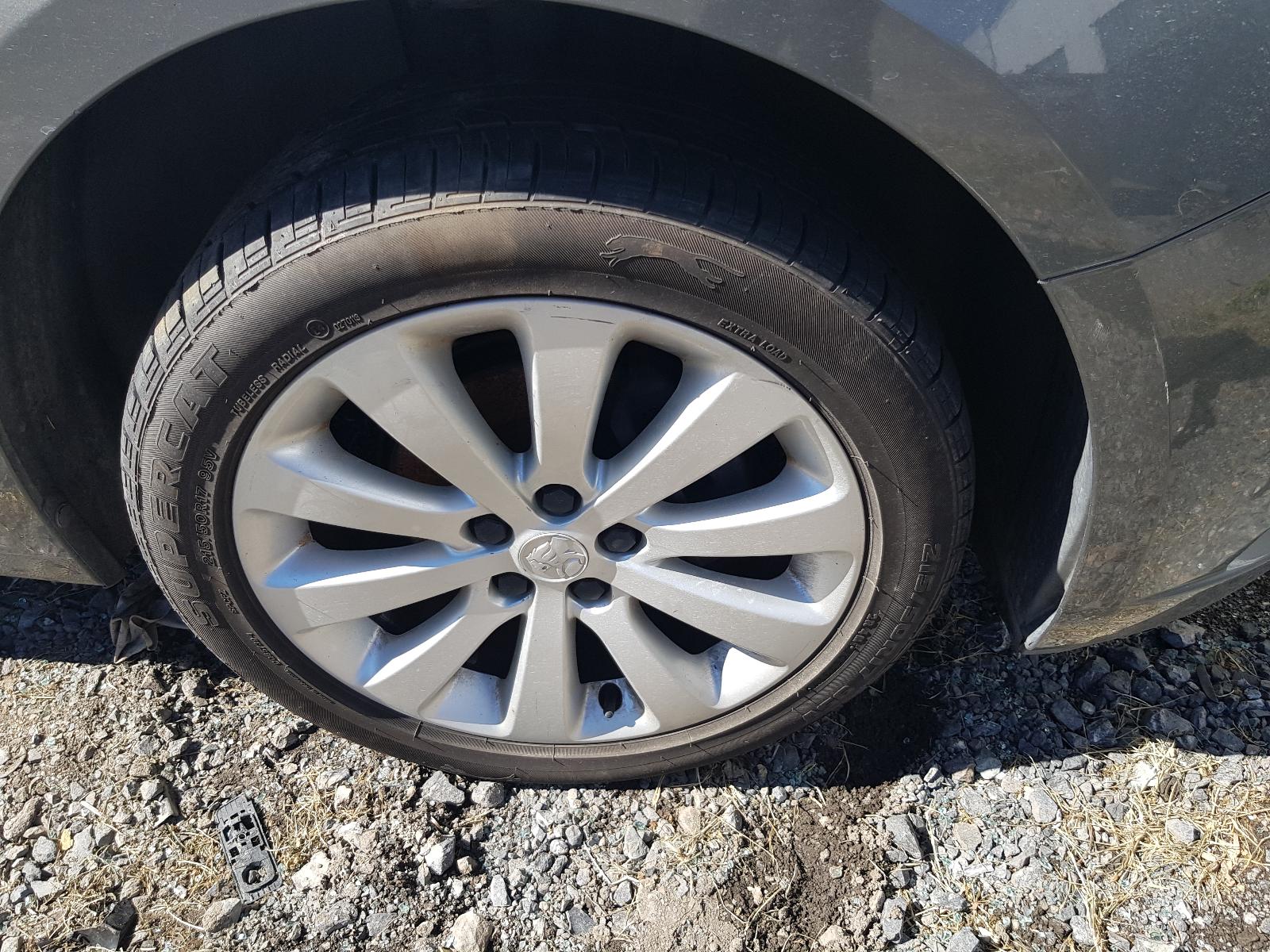 Holden Cruze - 2009-Present