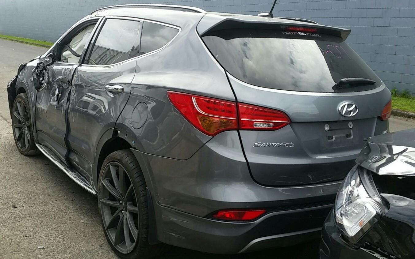 Hyundai Santa Fe - 2013-Present