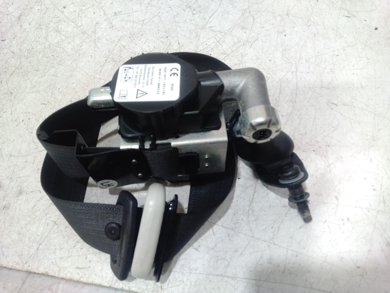 Seat Belt Stalk