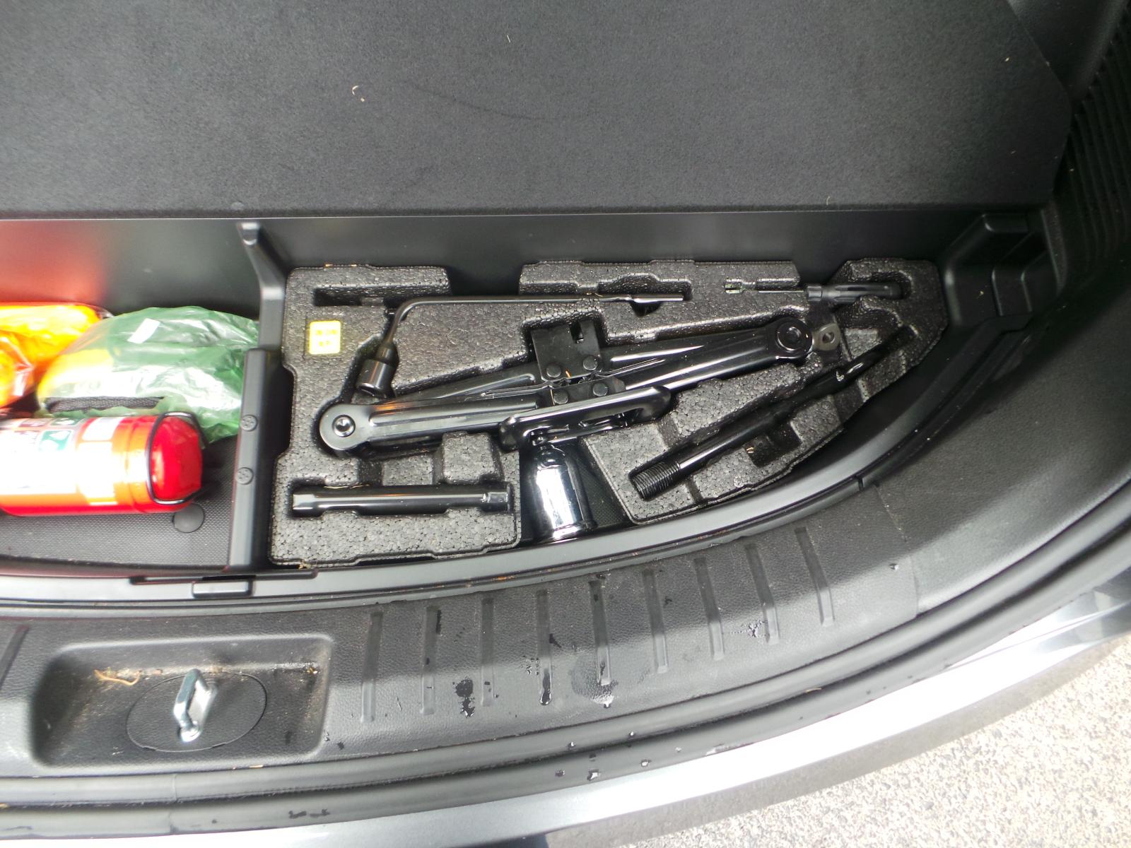 Hyundai Santa Fe - 2013-Present