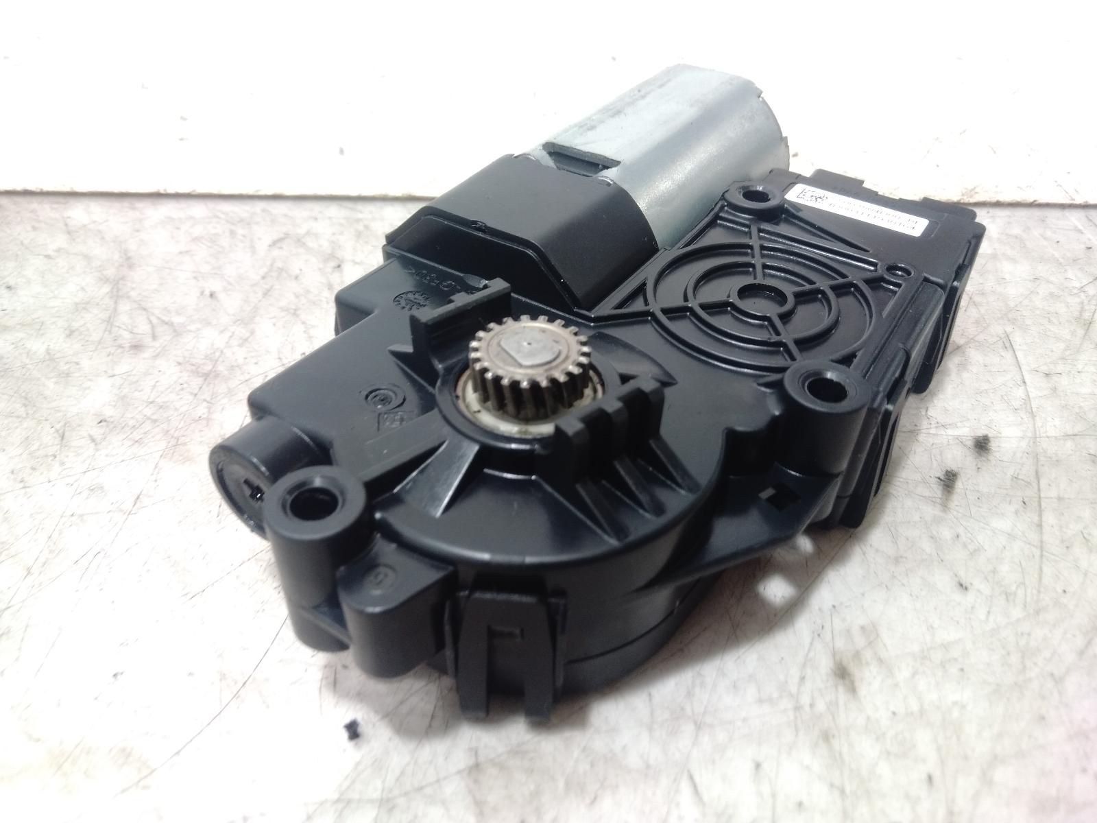 Sunroof_Motor