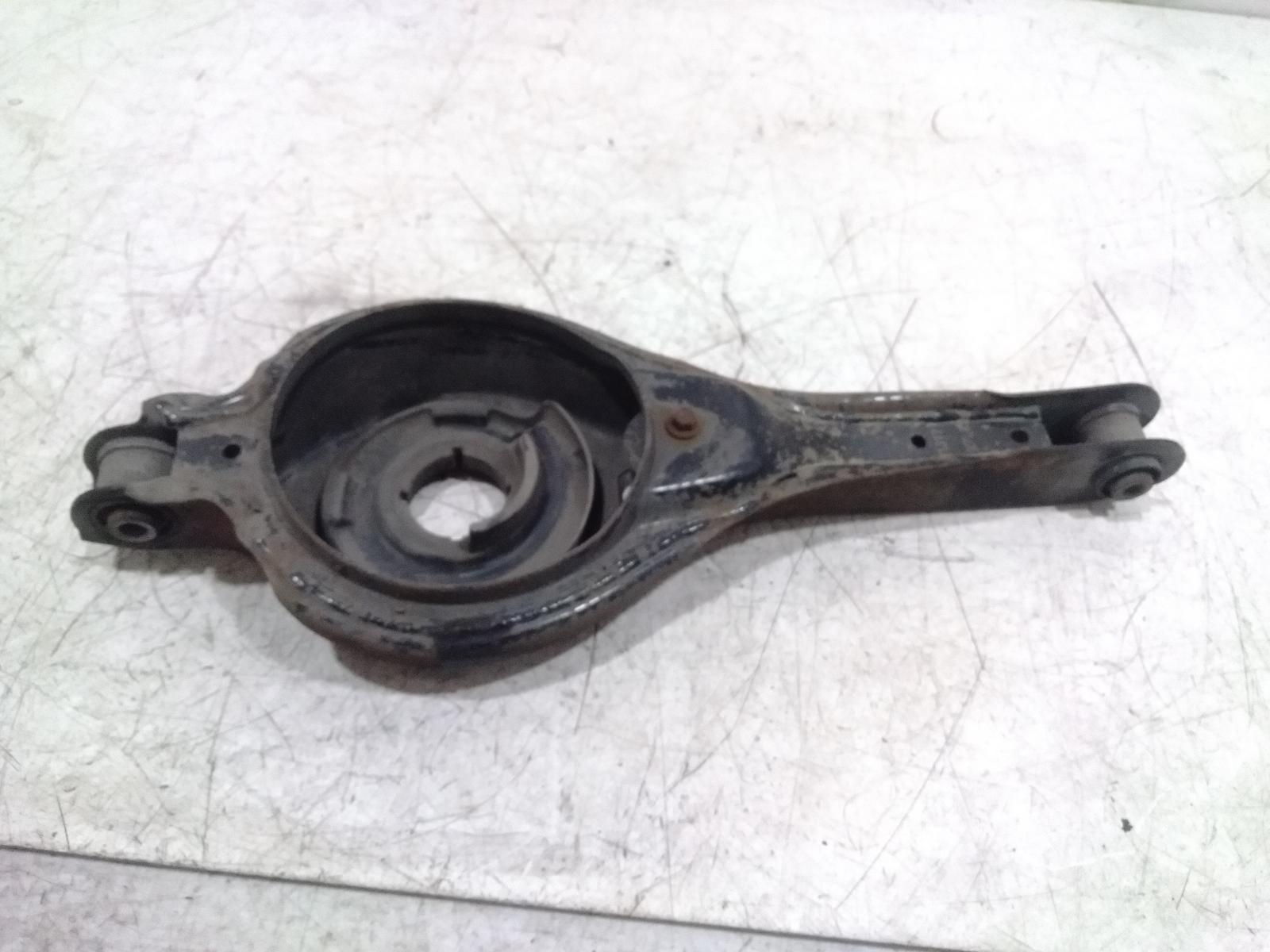 Right_Rear_Trailing_Arm