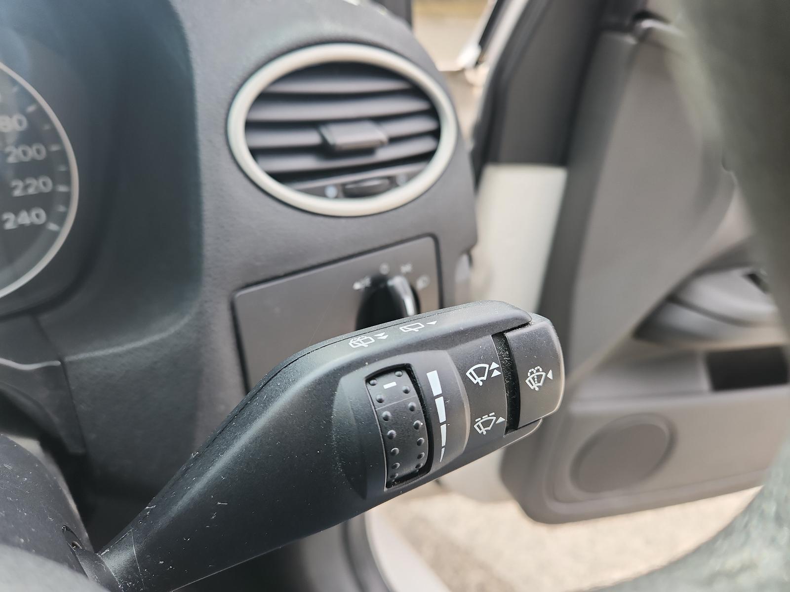 Ford Focus - LS 2005-2007