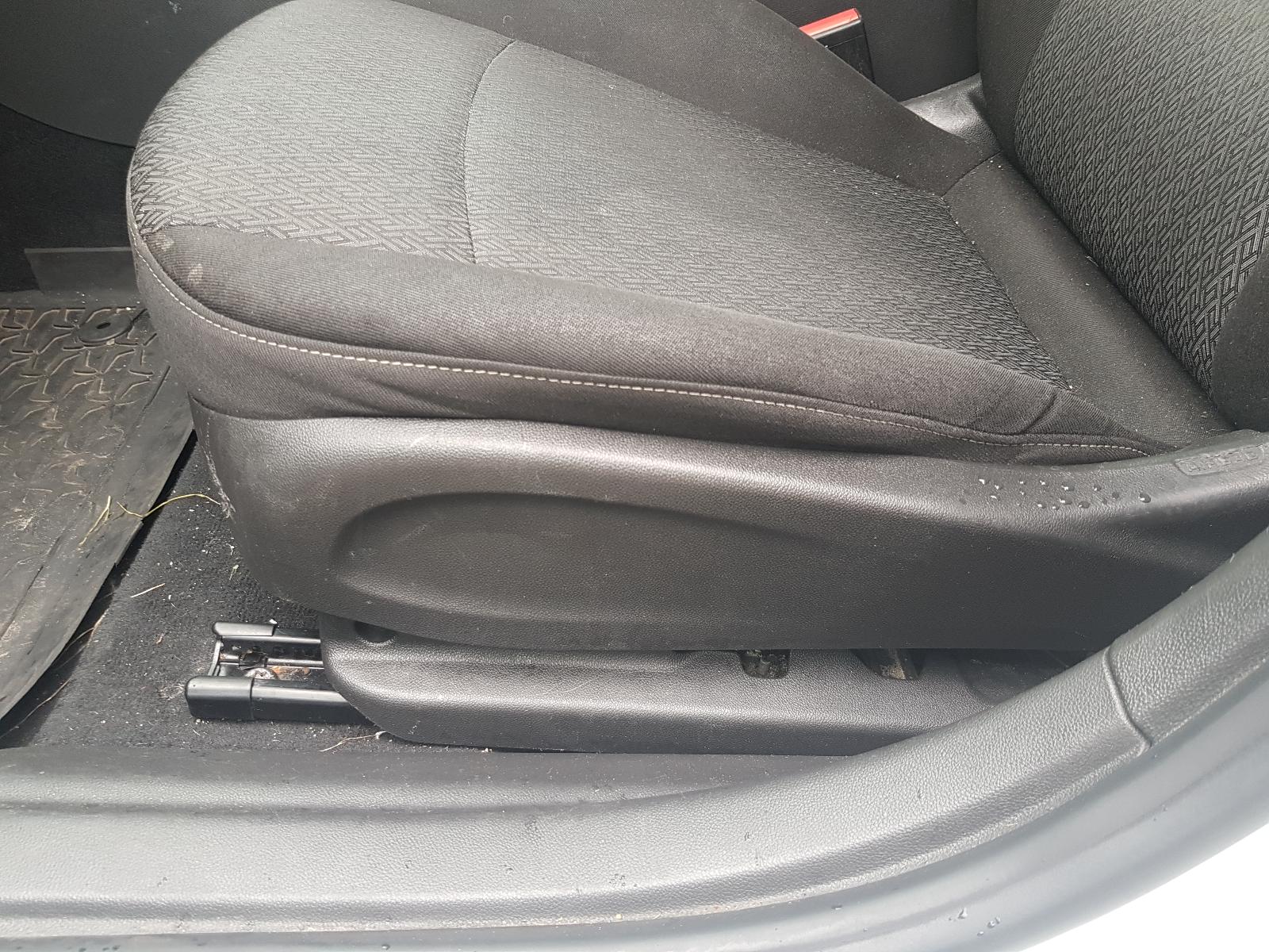 Holden Commodore - Other