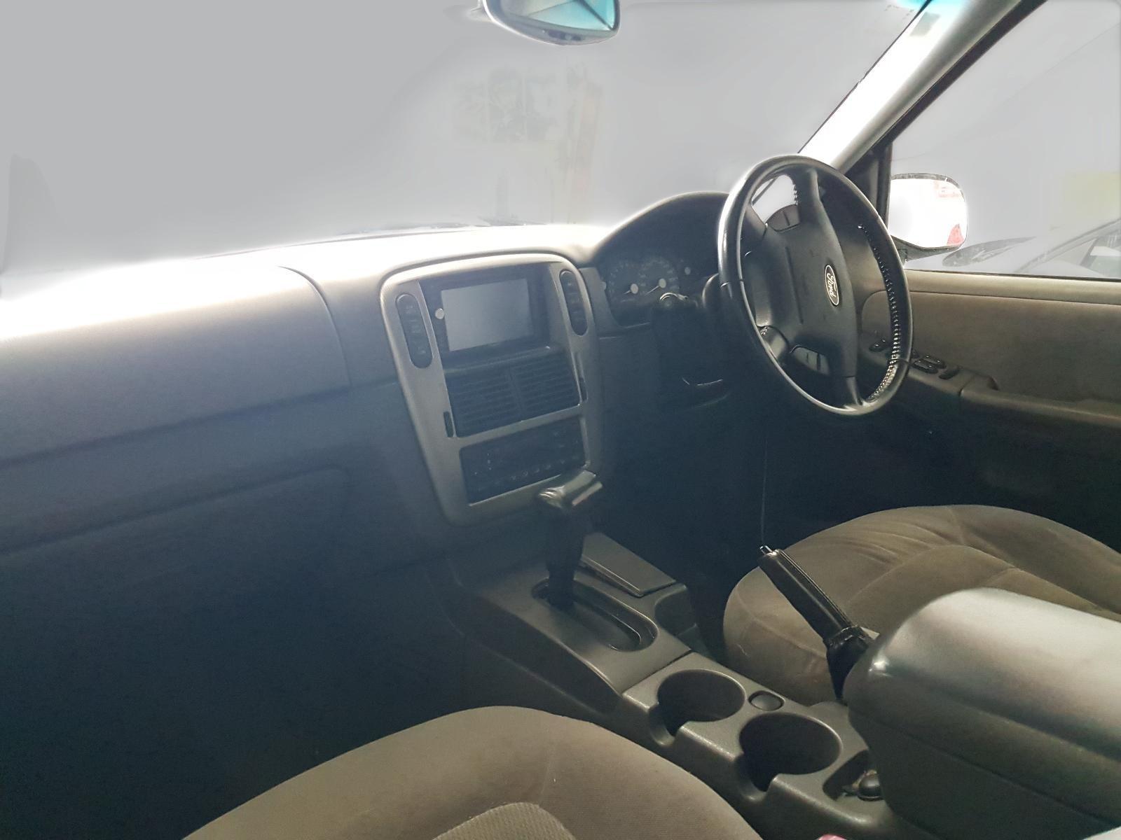 Ford Explorer - UT 2005-2007