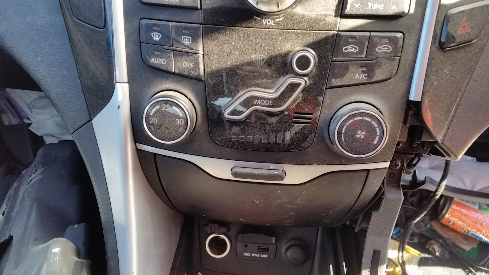 Hyundai i45 - 2010-2013