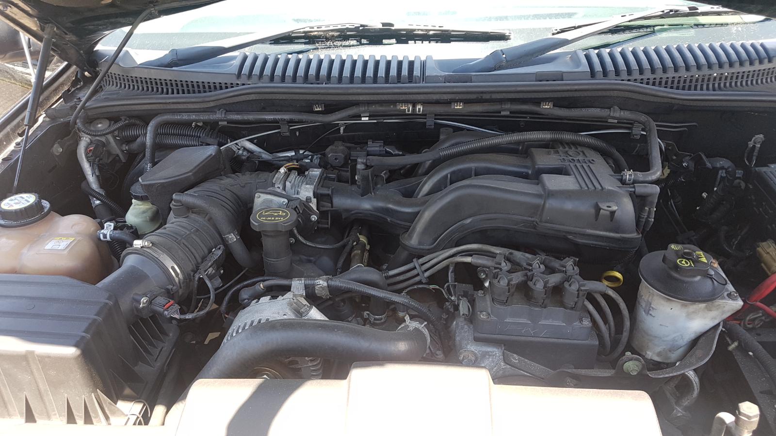 Ford Explorer - UT 2001-2005