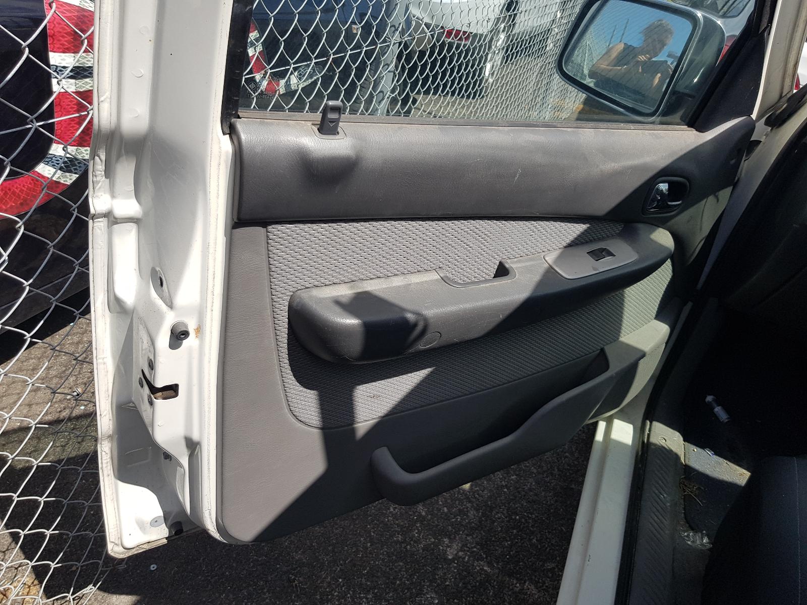 Ford Courier - UT 2005-2006