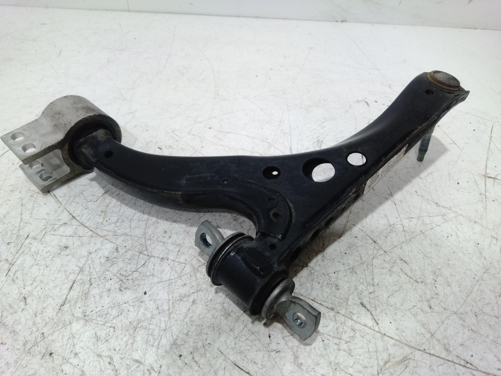 Right_Front_Lower_Control_Arm