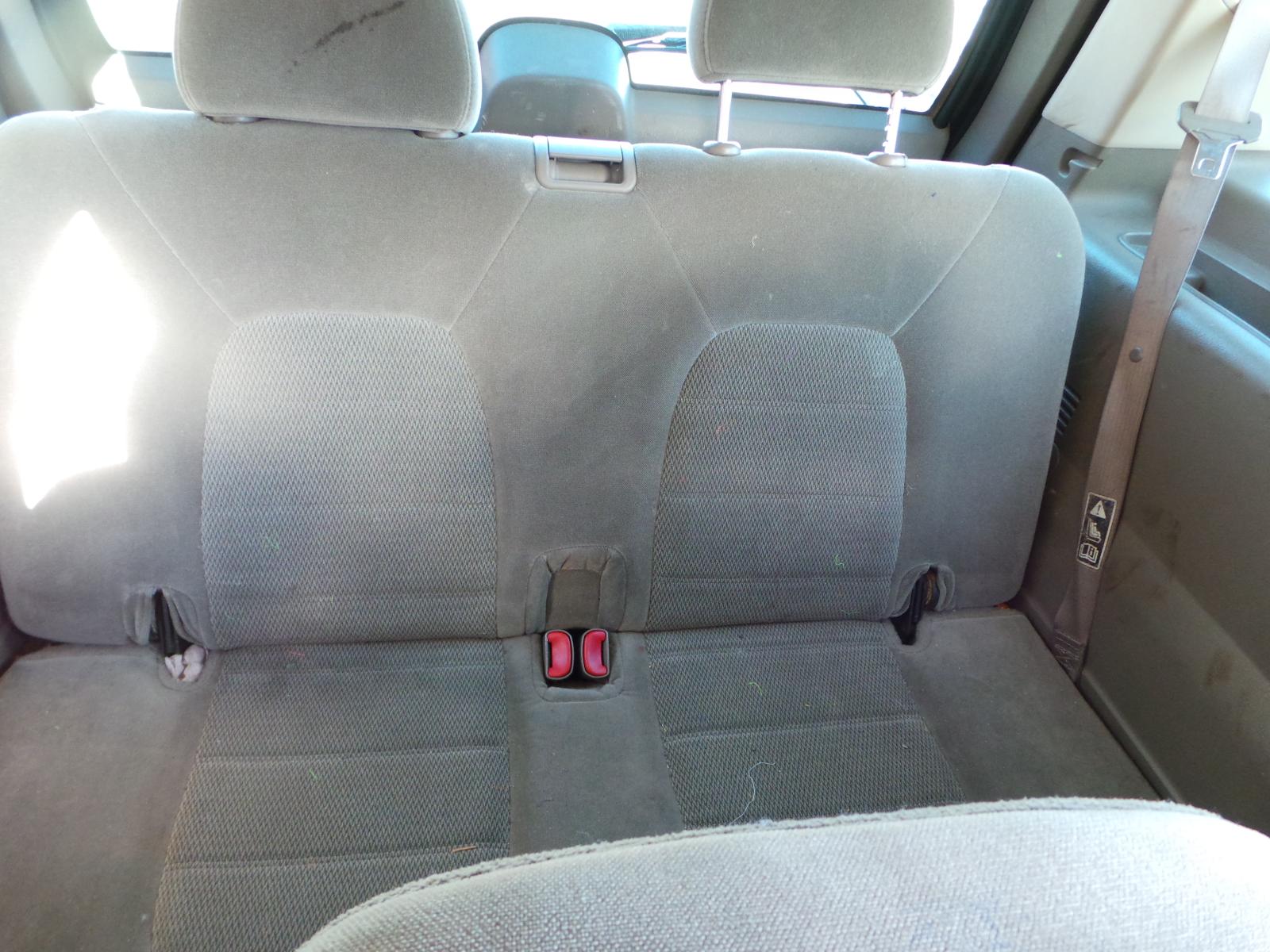 Ford Explorer - UT 2001-2005