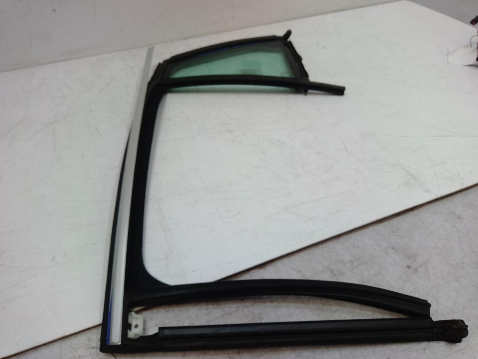 Left_Rear_1q_Door_Glass