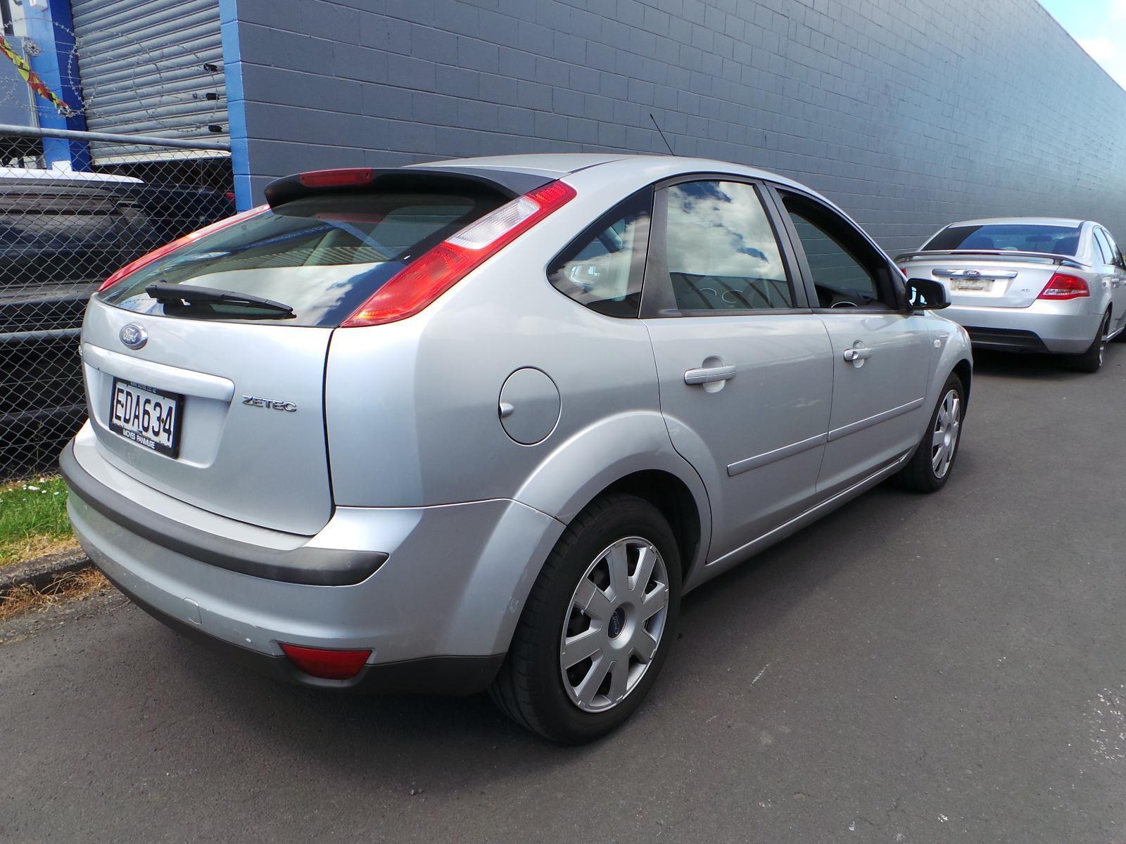 Ford Focus - LS 2005-2007