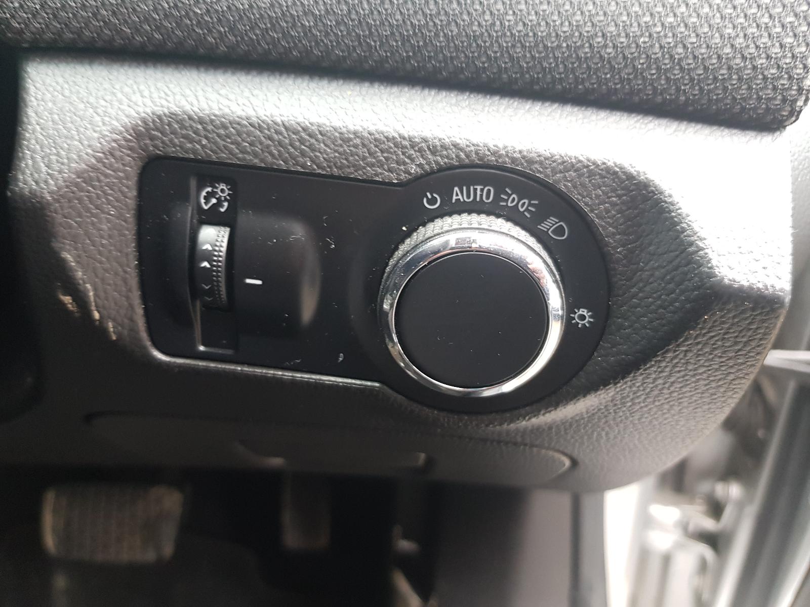 Holden Cruze - 2009-Present