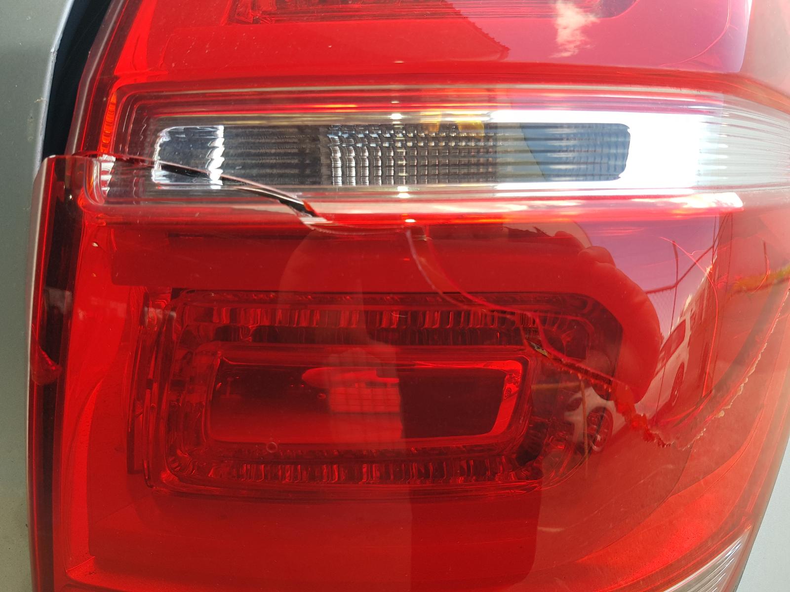 Holden Captiva - Captiva 7 2011-Present