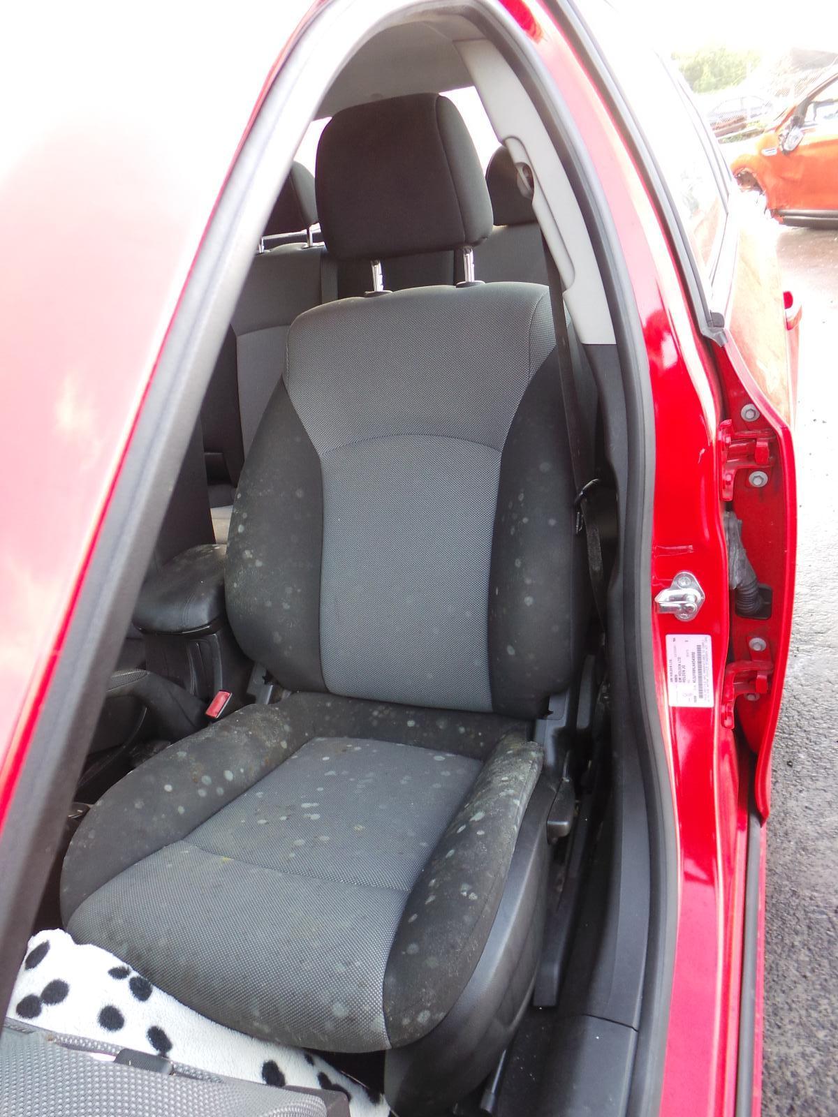 Holden Cruze - 2009-Present