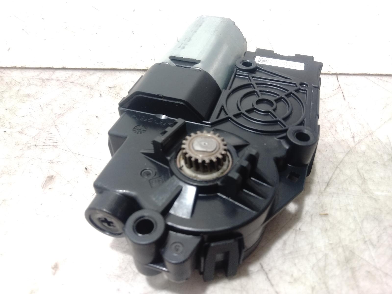 Sunroof_Motor