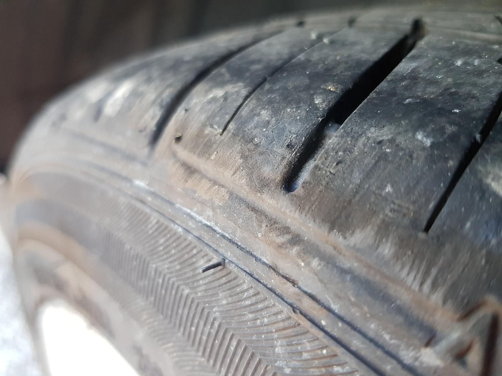 Holden Cruze - 2009-Present