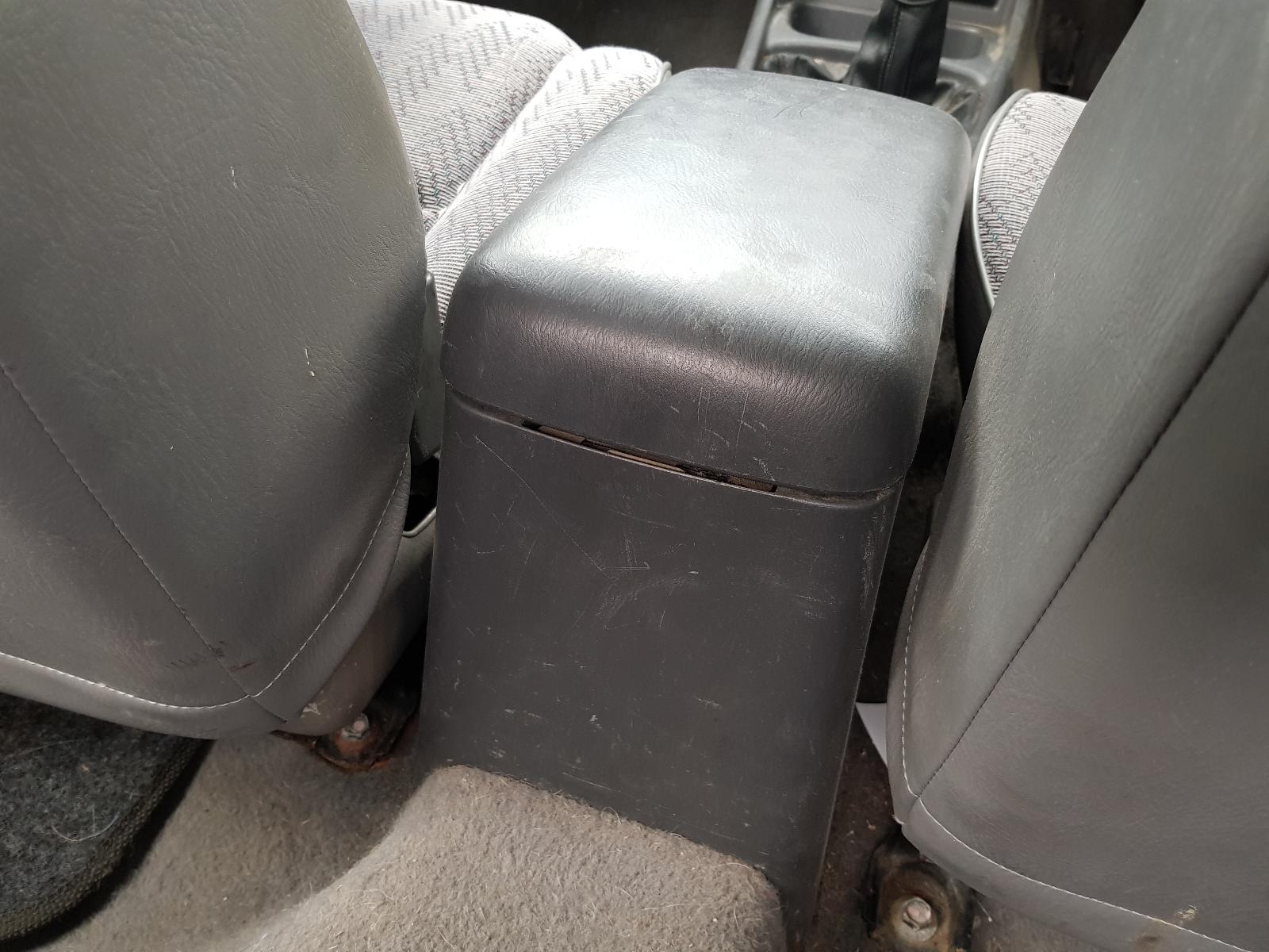 Ford Courier - 99-03