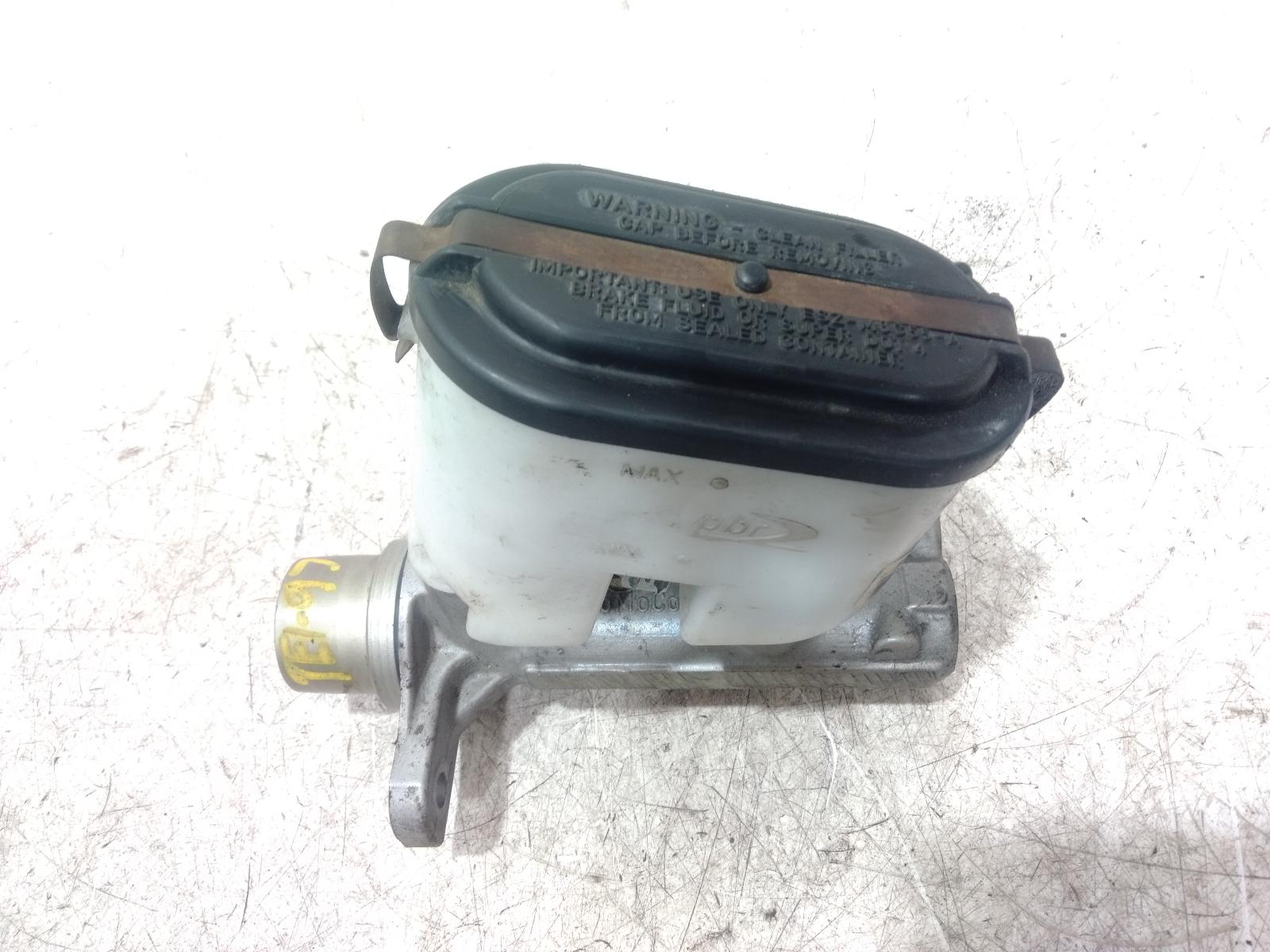 Master Cylinder