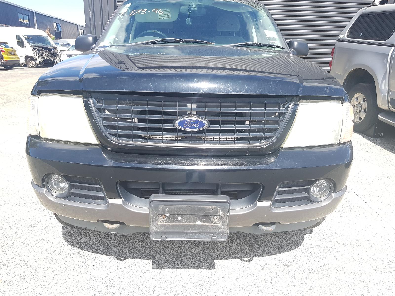 Ford Explorer - UT 2001-2005