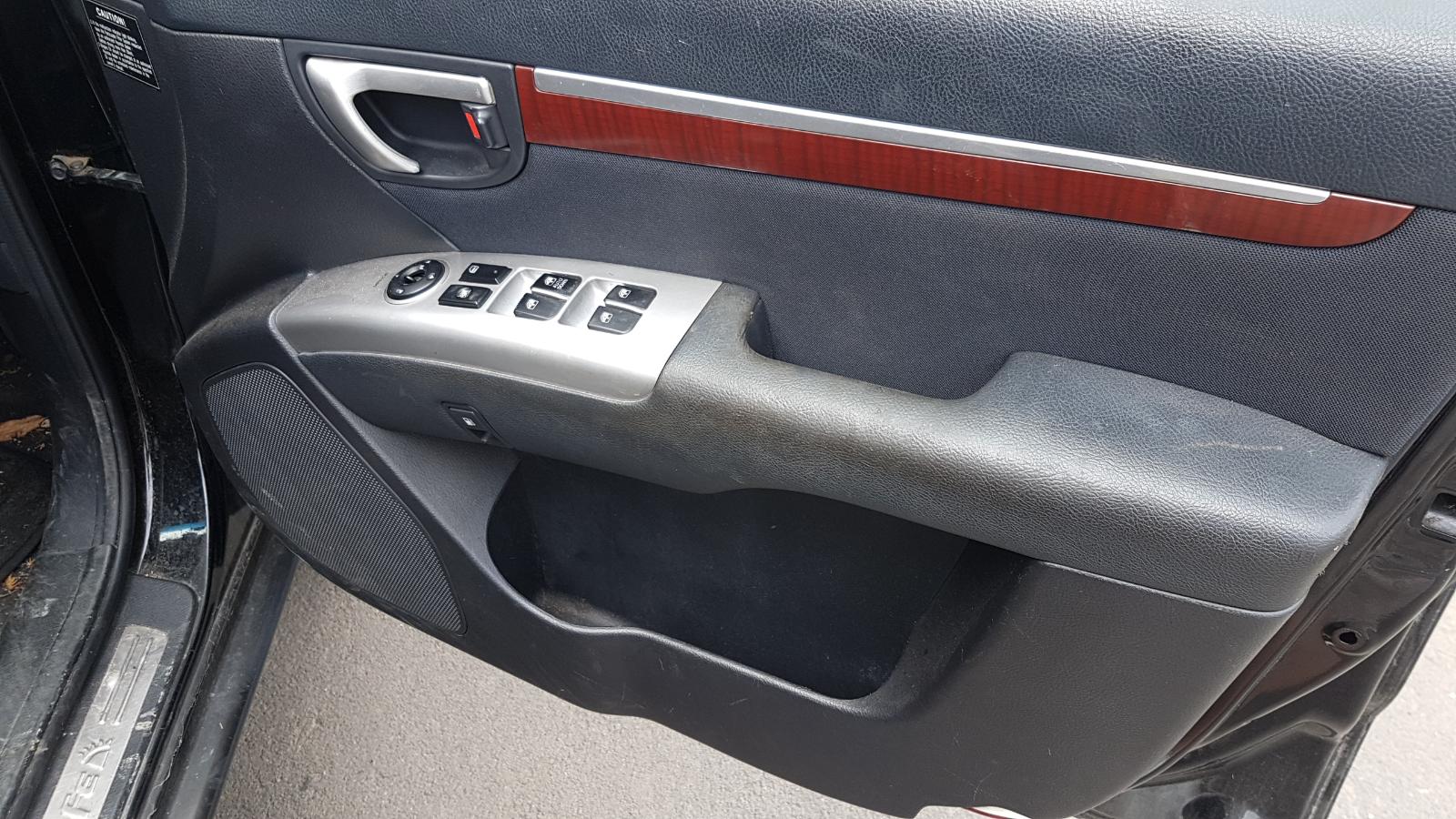 Hyundai Santa Fe - 2006-2012