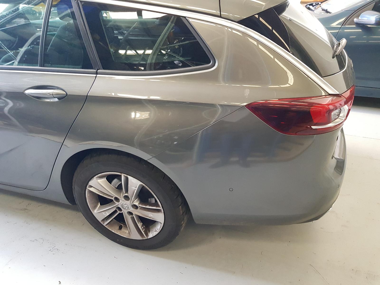 Holden Commodore - Other