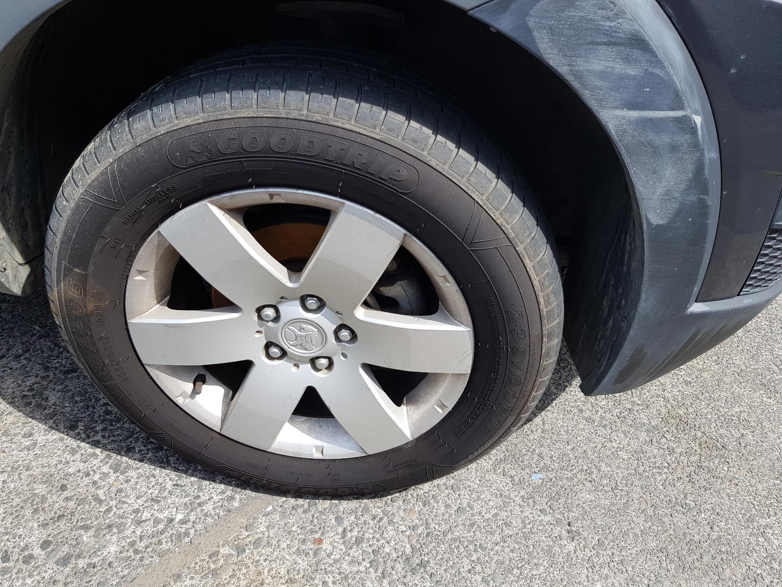 Holden Captiva - Captiva 7 2011-Present