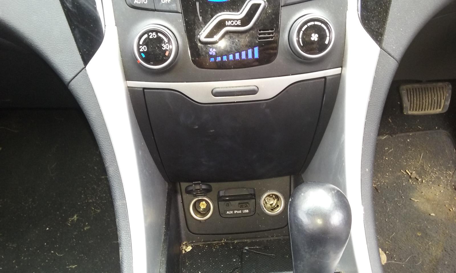 Hyundai i45 - 2010-2013