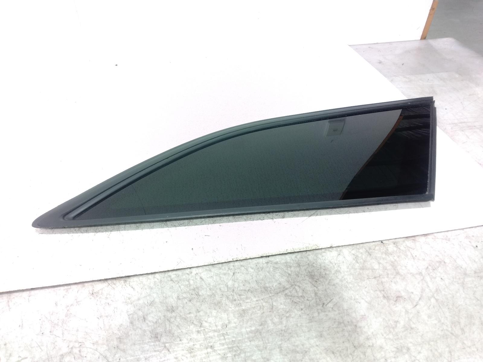 Right_Rear_Side_Glass