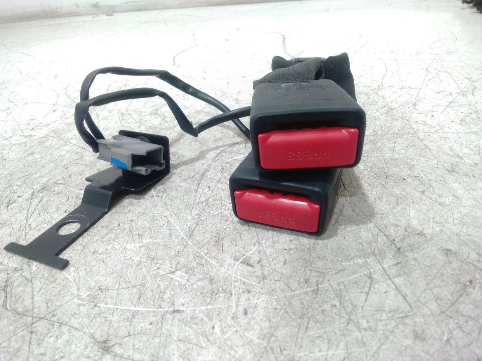 Seat Belt Stalk