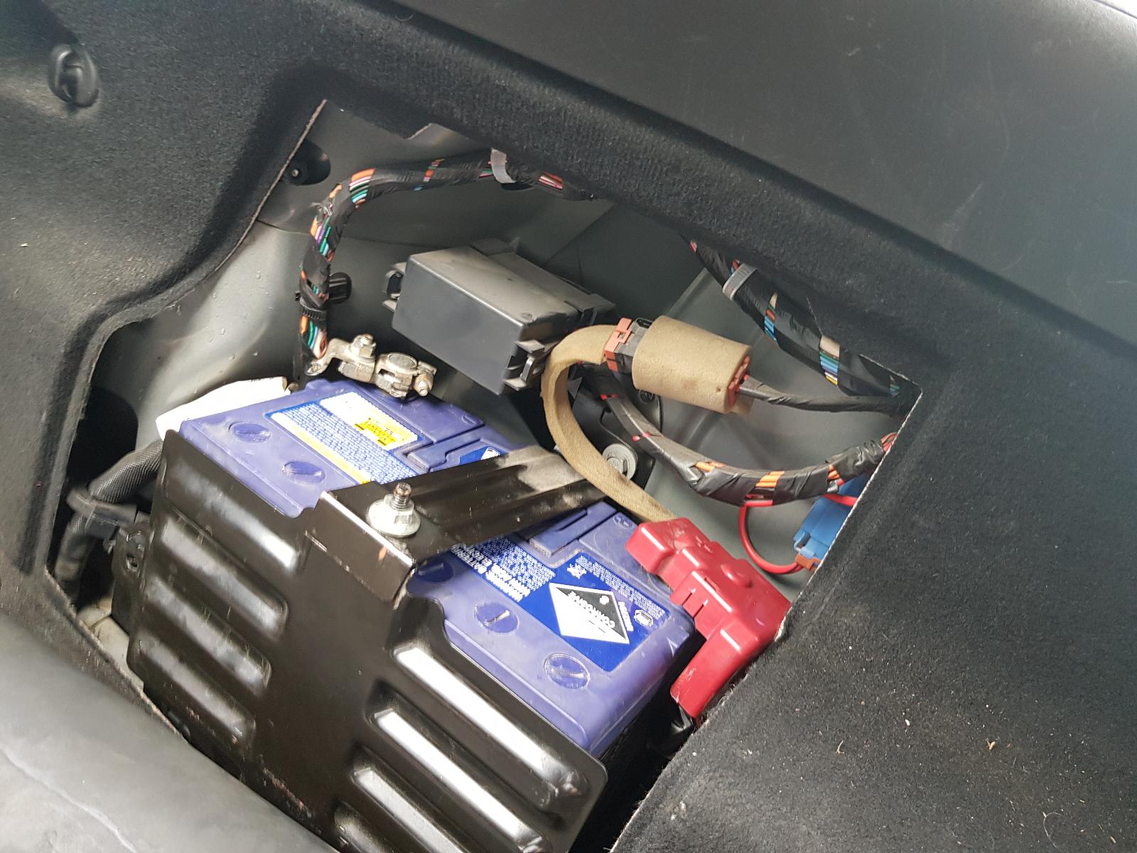 Holden Commodore - VE Omega 06-