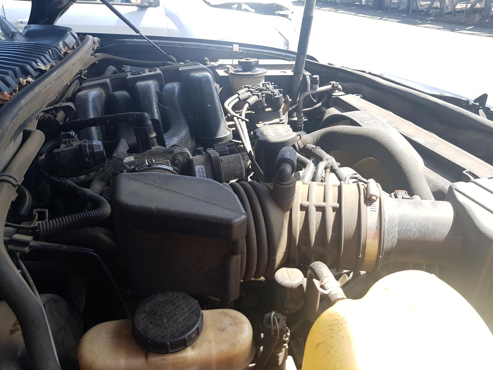 Ford Explorer - UT 2001-2005